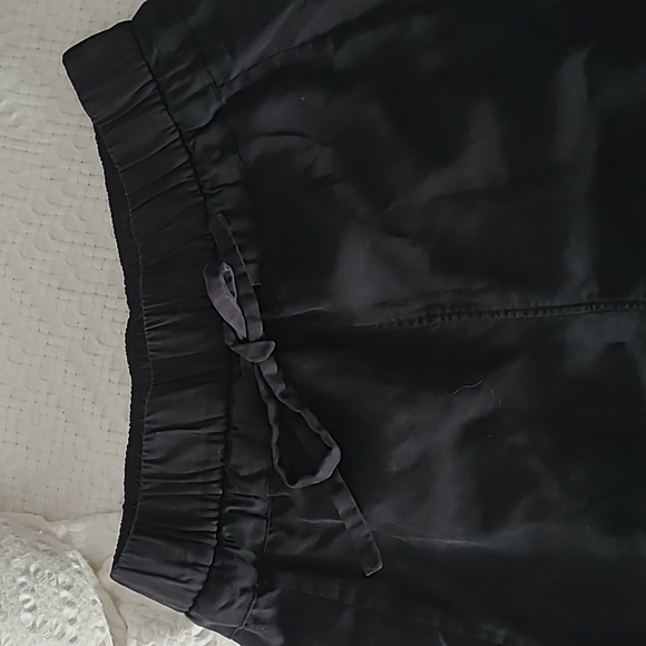 Lululemon cargo pants - Picture 4 of 7